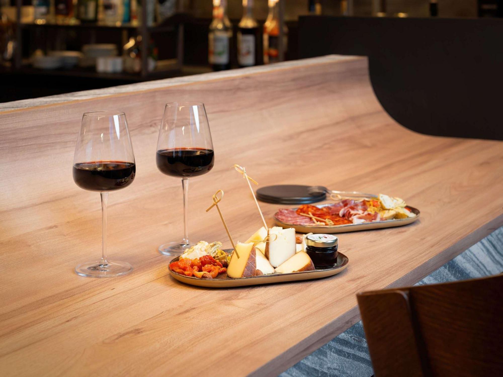 Mercure Libourne Saint Emilion Екстер'єр фото